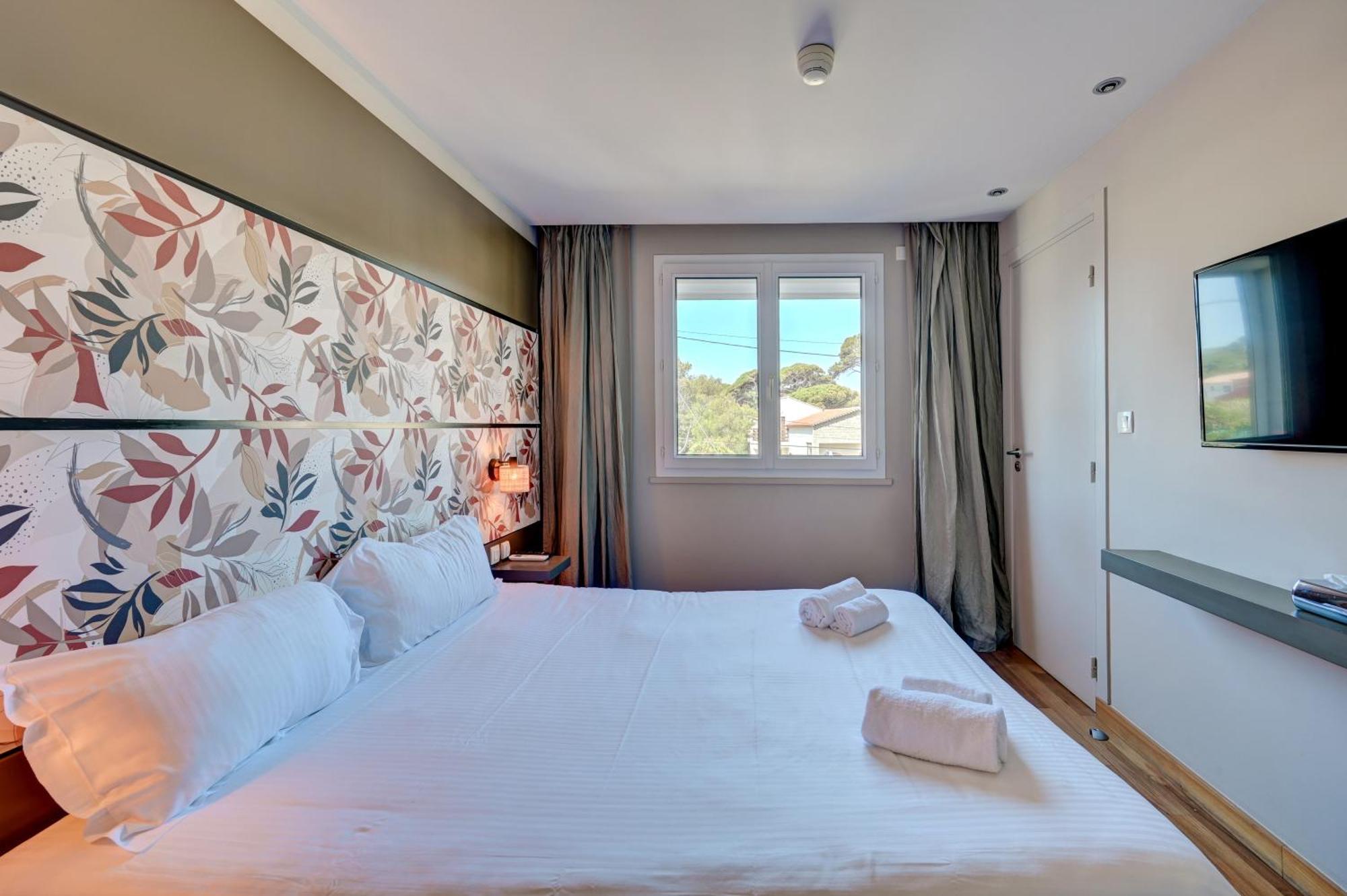 Hotel Bor Hyères المظهر الخارجي الصورة